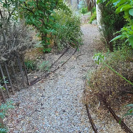 Chez Nous Dans Notre Petit Jardin Séjour chez l'habitant